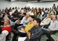Cinquenta e oito cidades paranaenses terão nova sinalização de trânsito.Cerca de R$ 8 milhões devem ser investidos em faixas, inscrições e placas.