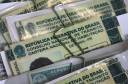 Dirigir com a Carteira Nacional de Habilitação vencida há mais de 30 dias é uma infração gravíssima, que gera sete pontos e multa de R$ 191,54. 