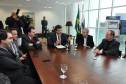 O governador Beto Richa assinou nesta quarta-feira (14) projeto de lei que altera e regulamenta a atividade dos despachantes de trânsito no Paraná. 