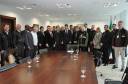 O governador Beto Richa assinou nesta quarta-feira (14) projeto de lei que altera e regulamenta a atividade dos despachantes de trânsito no Paraná. 