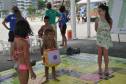 O Departamento de Trânsito do Paraná (Detran) oferece, em uma tenda instalada em Matinhos, cinco atividades divertidas e educativas para crianças e adultos. Elas são: tabuleiro gigante, em que os participantes são as próprias peças, atividades de colorir, painéis com placas sobre infrações de trânsito e suas penalidades, jogos digitais da memória e de simulação do trânsito. 