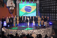 Prefeito Eduardo Pimentel, Deputados e Secretários prestigiam a posse de Santin Roveda no Detran-PR