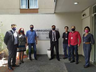Detran e Controladoria Geral do Estado discutem melhorias de trabalho 