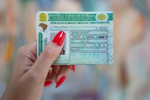 Governador sanciona lei que prevê CNH gratuita para pessoas em vulnerabilidade social