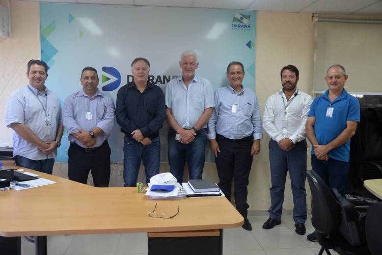 Prefeito de Guaíra visita DETRAN-PR
