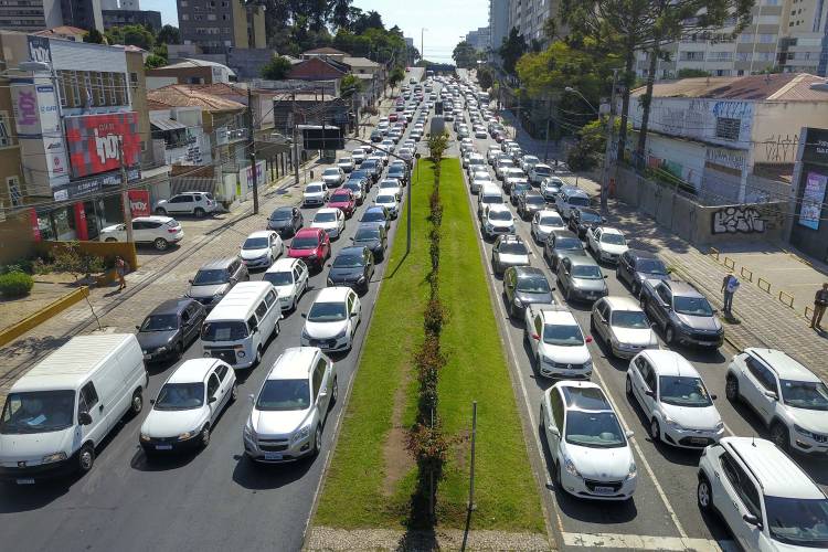 Motoristas podem ter 40% de desconto em multas de trânsito