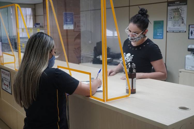 De 2018 a 2021, Detran reduziu em 77% tempo de espera por resposta da Ouvidoria