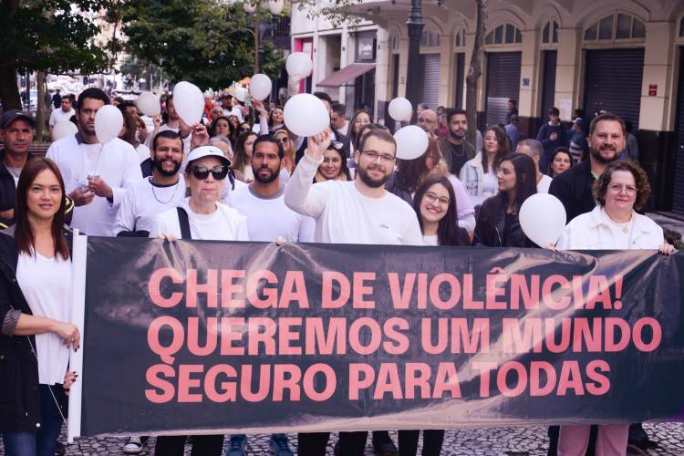 Detran-PR combate ao feminicídio