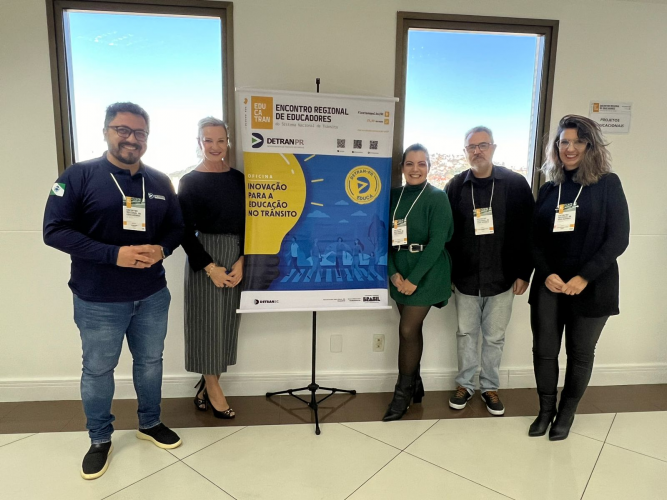 Detran-PR compartilha boas práticas de educação para o trânsito em encontro na região sul do país