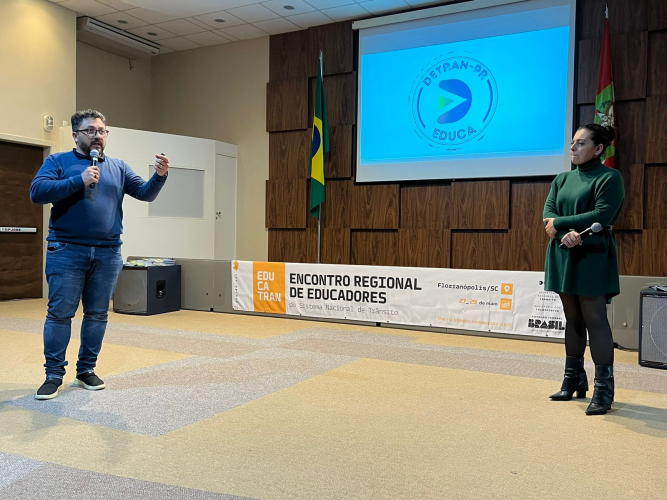 Detran-PR compartilha boas práticas de educação para o trânsito em encontro na região sul do país