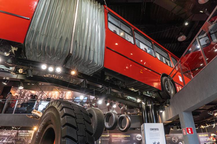 Antes da 1ª habilitação: alunos da rede estadual têm aula de conscientização no trânsito