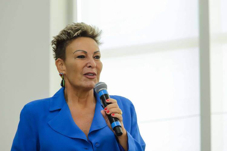 O governador Carlos Massa Ratinho Jr. anuncia investimentos de mais de R$ 100 milhões para o Detran.