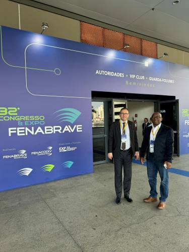 Detran-PR participa do maior evento de distribuição de veículos da América Latina