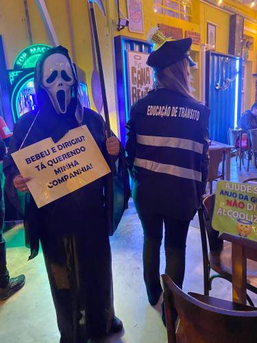 Detran-PR promove a ação educativa "Se Liga no Trânsito, Se Beber Não Dirija"