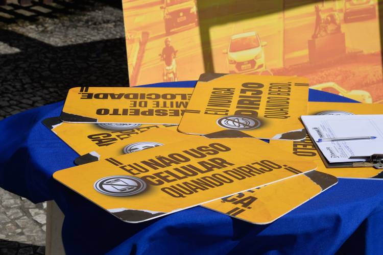 Detran-PR promove ações educativas para reduzir acidentes com motociclistas