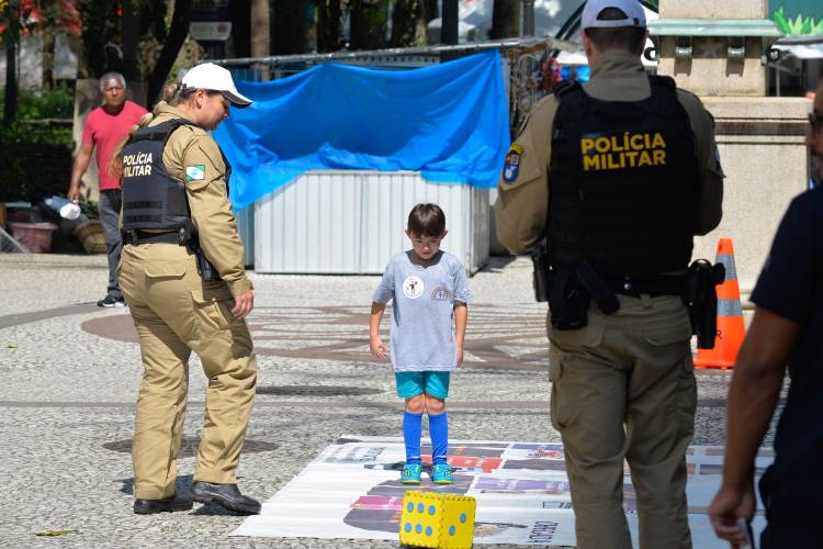 Detran-PR promove ações educativas para reduzir acidentes com motociclistas