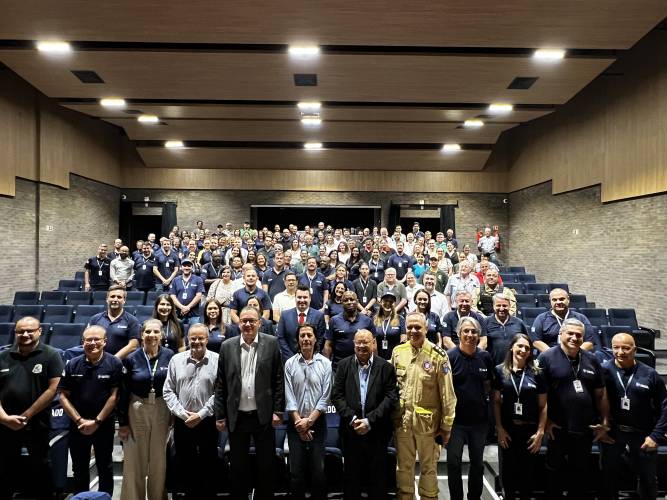 Detran-PR realiza encontro estratégico em Maringá