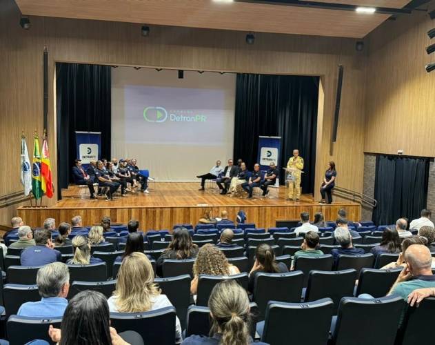 Detran-PR realiza encontro estratégico em Maringá