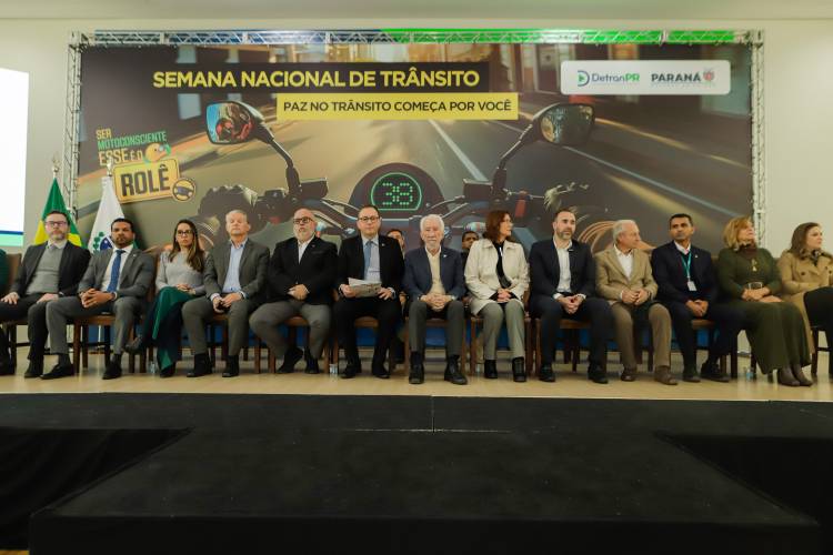 Curitiba, 18 de setembro de 2024 - No Palácio Iguaçu, o vice-governador Darci Piana participa de evento alusiva a Semana Nacional do Trânsito com anúncios do Detran-PR.