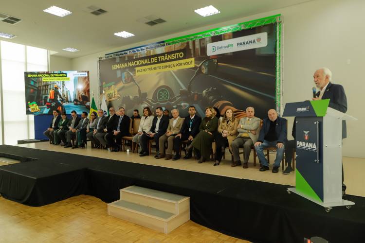 Curitiba, 18 de setembro de 2024 - No Palácio Iguaçu, o vice-governador Darci Piana participa de evento alusiva a Semana Nacional do Trânsito com anúncios do Detran-PR.