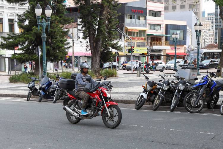 Governo vai encaminhar projeto de lei para isentar de IPVA motos de até 170 cilindradas