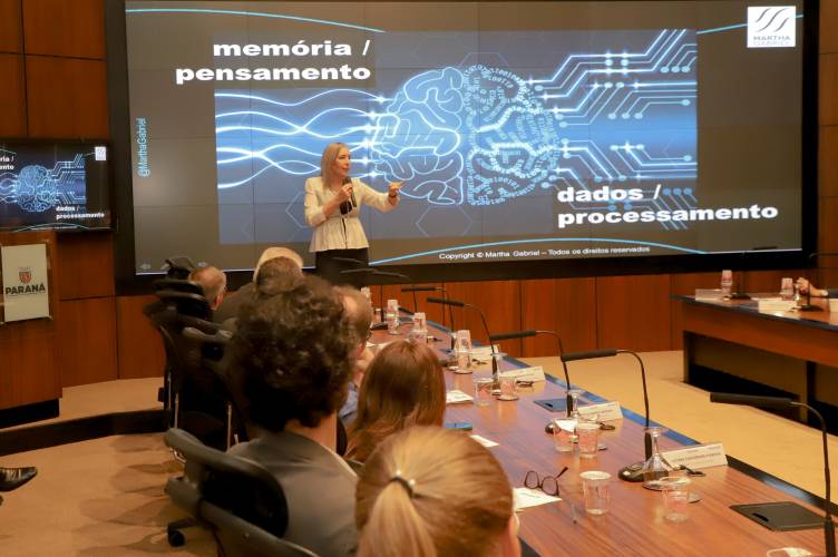 Estado apresenta potenciais da Inteligência Artificial em evento para servidores públicos