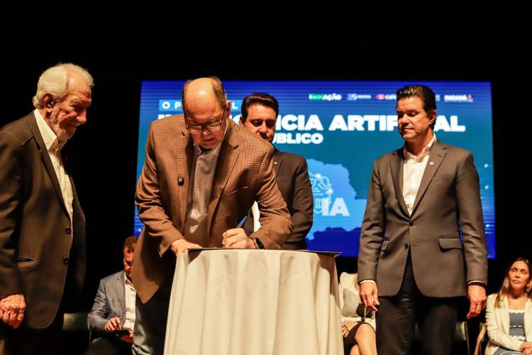 Estado apresenta potenciais da Inteligência Artificial em evento para servidores públicos