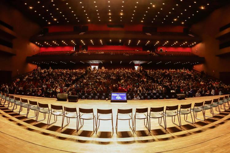 Estado apresenta potenciais da Inteligência Artificial em evento para servidores públicos