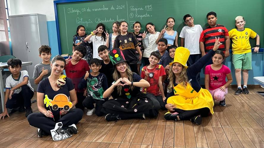 Detran-PR realiza palestras educativas para conscientizar estudantes sobre segurança no trânsito no município de Tibagi