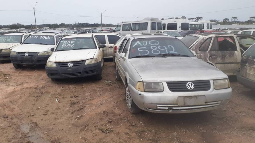 Detran-PR alerta sobre golpe de falsos leilões de veículos