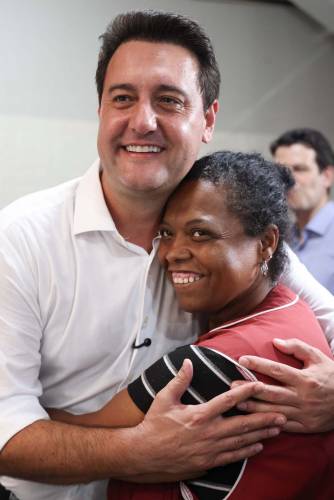 Educação e outros setores: Estado lança soluções de IA em parceria com o Google