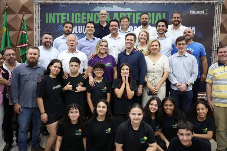 Educação e outros setores: Estado lança soluções de IA em parceria com o Google