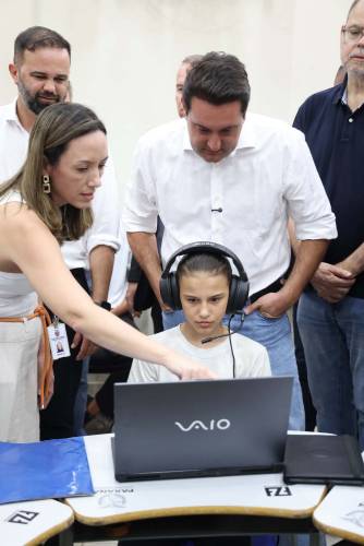 Educação e outros setores: Estado lança soluções de IA em parceria com o Google