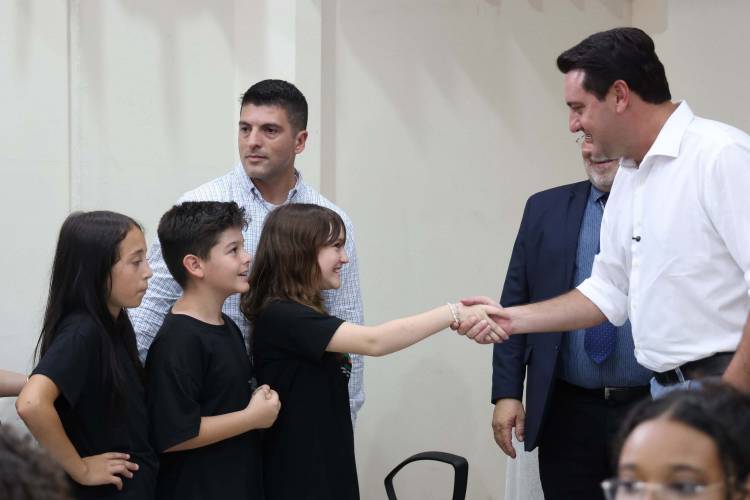 Educação e outros setores: Estado lança soluções de IA em parceria com o Google