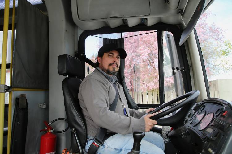 Paraná tem 866 mil condutores em categorias profissionais