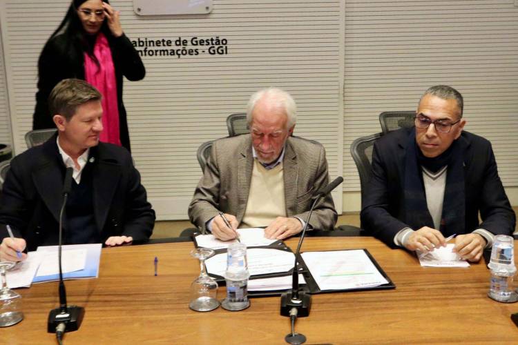 Detran-PR regulamenta novo sistema que agiliza revenda de veículos usados