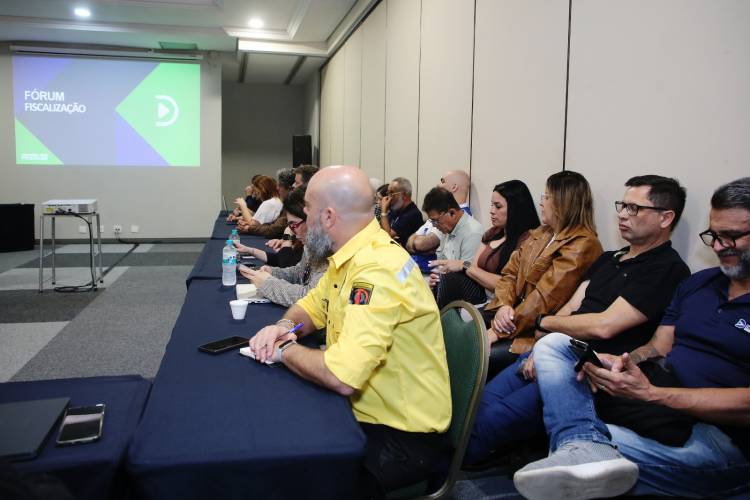 Fóruns Temáticos abrem o 83º Encontro Nacional de Detrans em Foz do Iguaçu