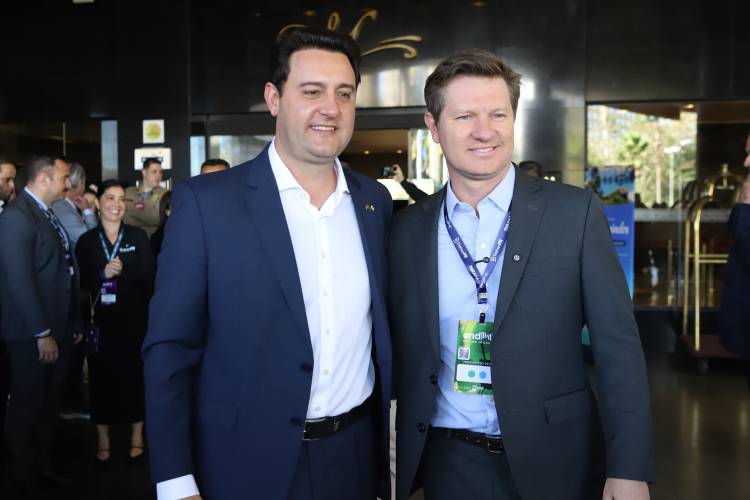 Sinaliza Paraná: governador libera R$ 100 milhões para sinalização viária das cidades