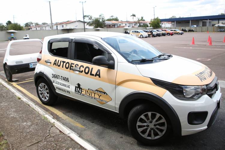Detran-PR vai tirar a exigência de baliza no processo de habilitação