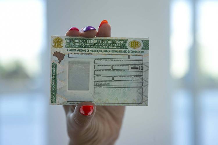 Mais de 68 mil paranaenses se inscreveram no primeiro edital da CNH Social