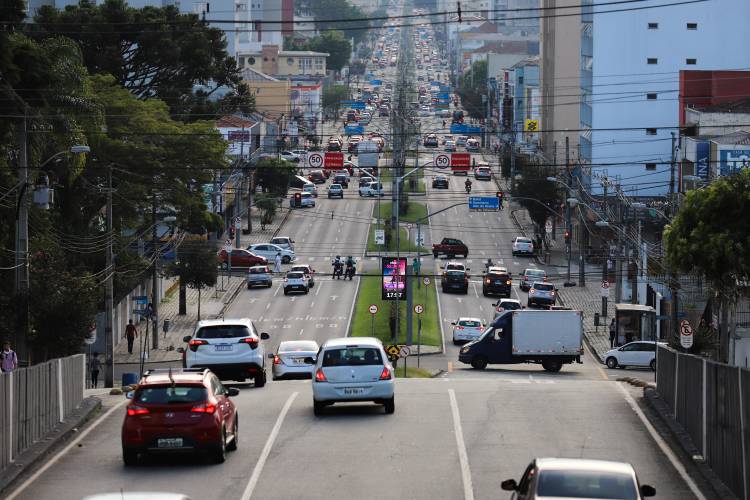 Após redução de IPVA, número de emplacamentos cresce 38% no 1º quadrimestre no Paraná