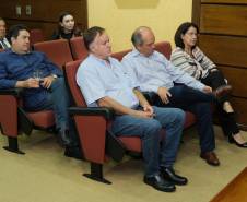 Diretoria do Detran-PR e vice-governador prestigiam concessionários de veículos