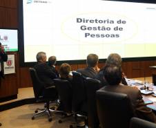 Diretor-geral do Detran, Cesar Kogut, apresenta projetos do Detran no Palácio Iguaçu