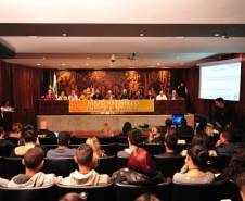 Na manhã desta quarta-feira (8), o chefe de gabinete do Departamento de Trânsito do Paraná (Detran-PR), Éveron Puchetti, esteve presente na Assembleia Legislativa do Paraná (ALEP), participando da audiência pública: “Maio Amarelo – Formas e Meios para Redução dos Acidentes de Trânsito no Paraná”, proposta pelos deputados estaduais Goura (PDT) e Delegado Recalcatti (PSD).