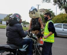 BRTran faz blitz educativa no Dia do Motociclista