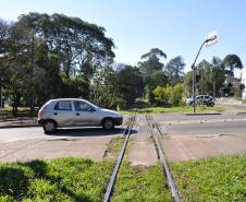 Parceria entre Detran-PR e Rumo amplia orientações aos motoristas sobre cuidados com ferrovias