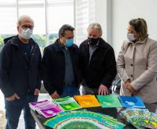 Detran entrega material educativo à Prefeitura de Cianorte