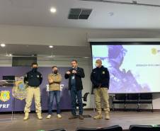 Em operação conjunta, PRF identifica veículos roubados ou furtados em pátio do Detran