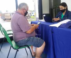  Detran-PR participa do Porto em Ação prestando serviços a caminhoneiros