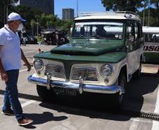 Detran-PR e Senatran lançam o novo modelo de placa preta para veículos de coleção